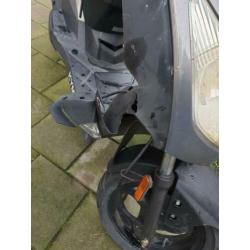 Kymco agality bouwjaar 2013 met wok melding en schade