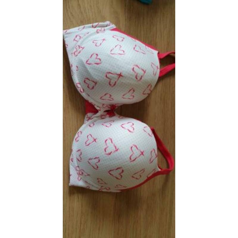 Nieuwe VICTORIA SECRET BH'S...maat 36DD=80DD/E