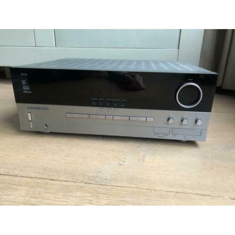 Harman Kardon avr 230 receiver en HKTS 7 speakers surround