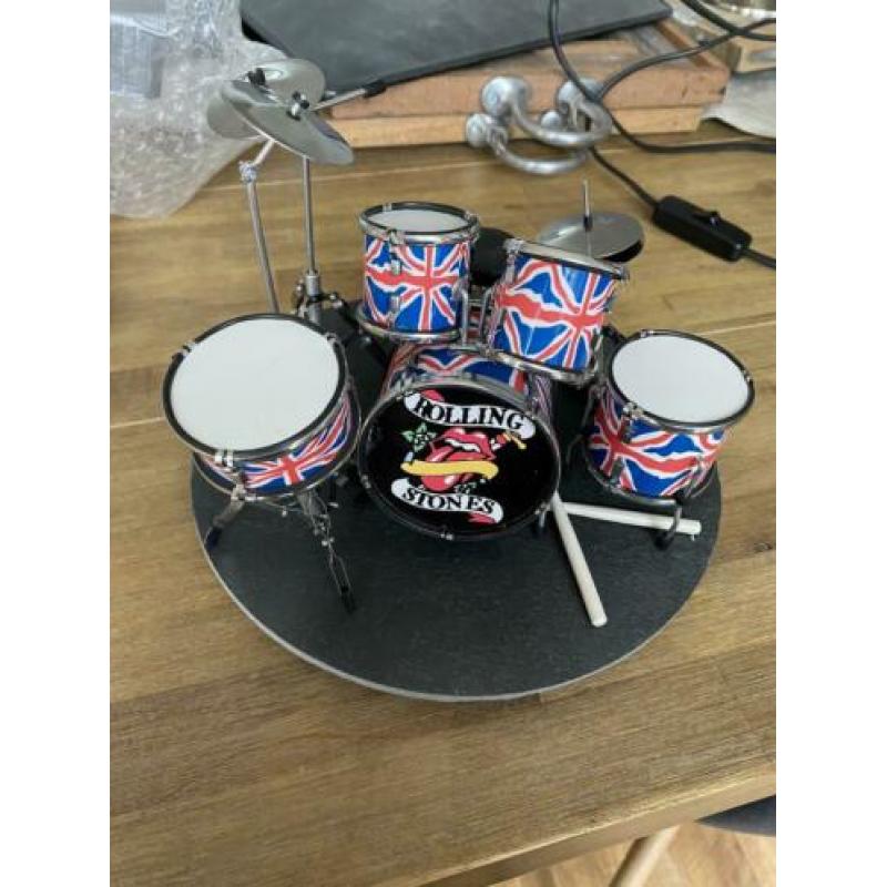 Rolling Stones, miniatuur drum set