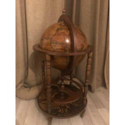 Antieke bar globe drank wereldbol barglobe globebar minibar