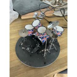 Rolling Stones, miniatuur drum set