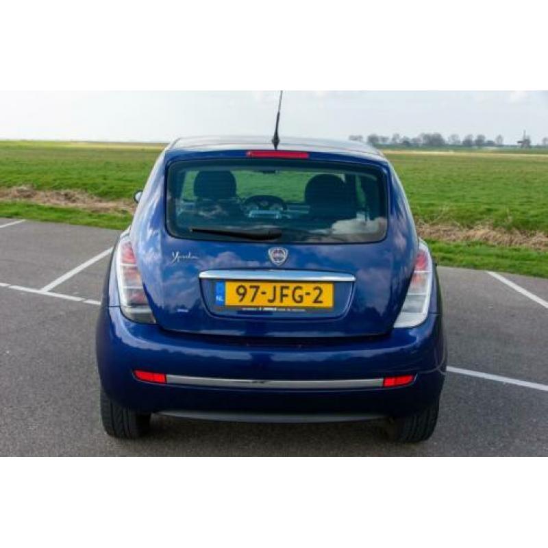 Lancia Ypsilon 1.2 2009 Blauw