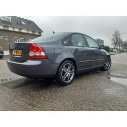 Volvo S40 2.4 I 103KW 2004 Grijs Airco Nieuwe APK