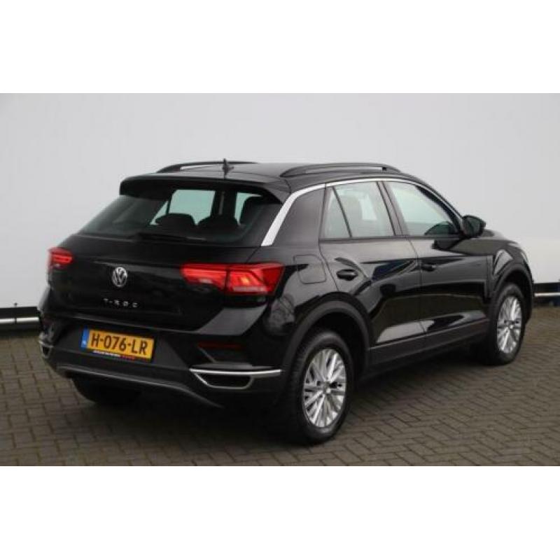 Volkswagen T-Roc 1.5 TSI 150PK DSG Style Business | LED | St