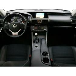 Lexus IS 300h Business Line | HALF LEER | PREMIUM NAVIGATIE