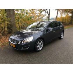 Volvo V60 5 cil D3 163pk Start/stop 2011 Grijs