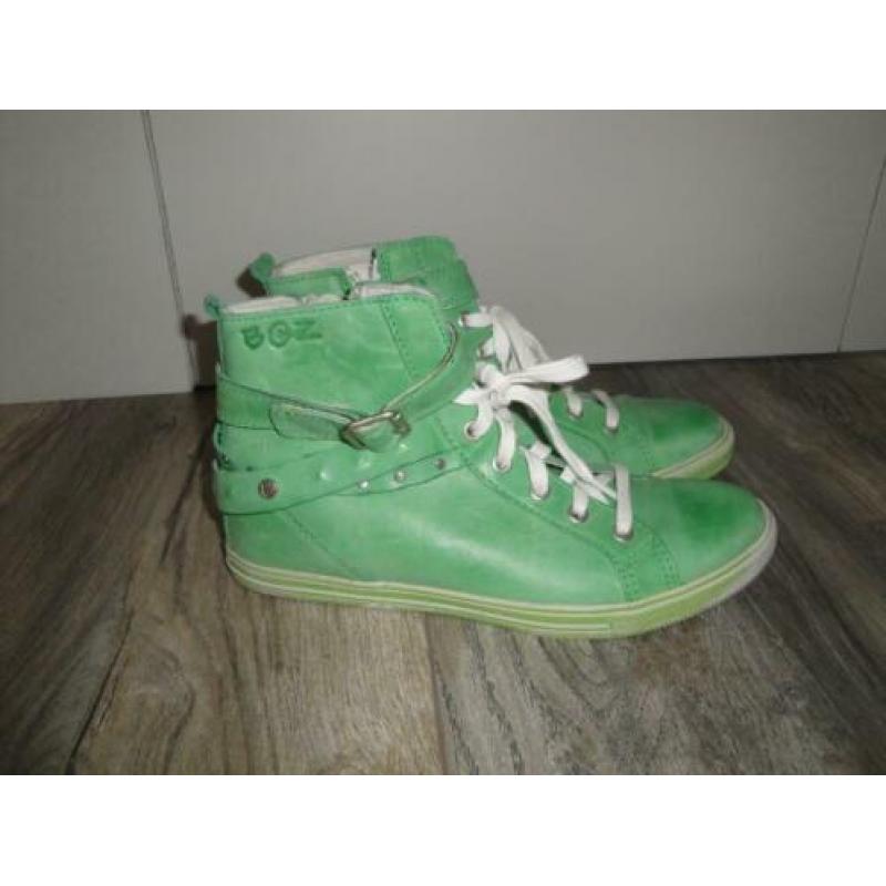 Groene leren sneakers BOZ in maat 39 (nieuwstaat)