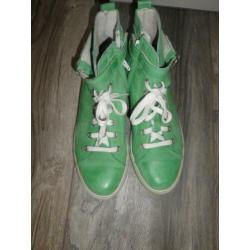 Groene leren sneakers BOZ in maat 39 (nieuwstaat)