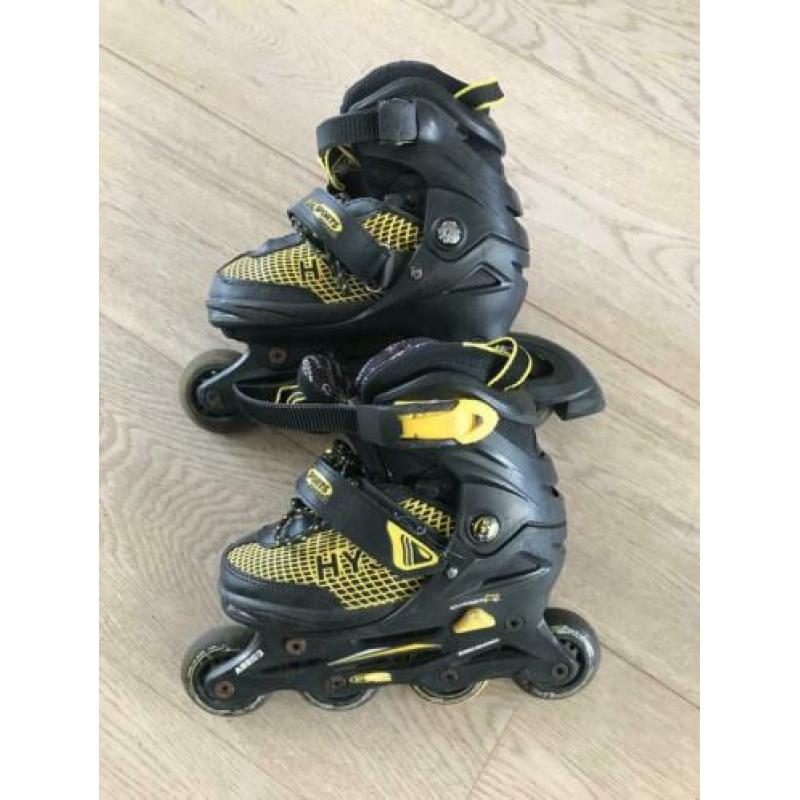 Mooie inline skates incl. bescherming + helm (maat 29-32)