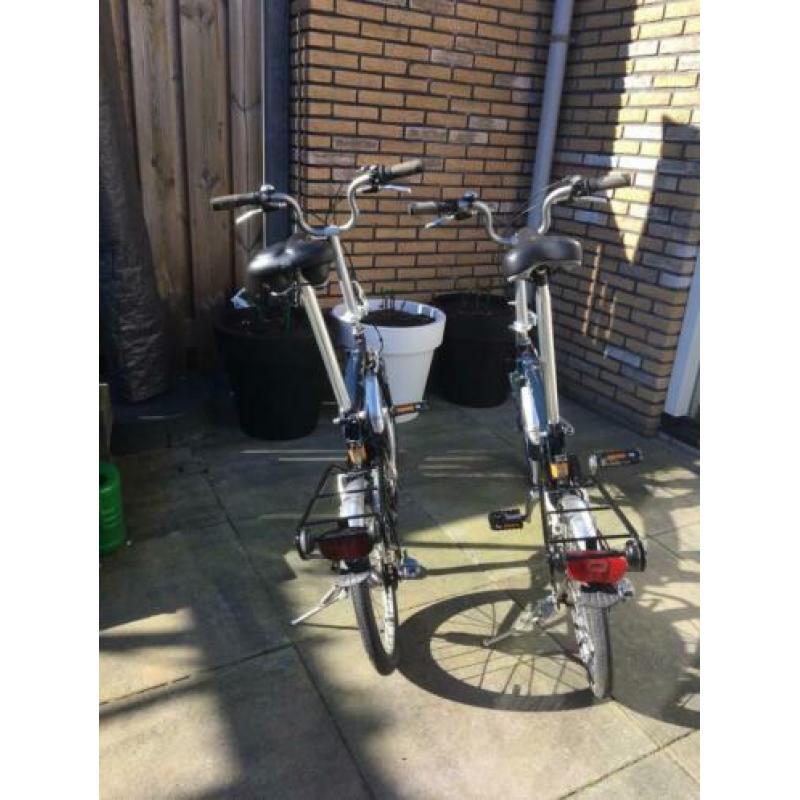 2 x Buzbike vouwfietsen met 3 naaf versnellingen