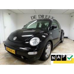 Volkswagen New Beetle 2.0 Highline ZONDAG ' s open van 12-to