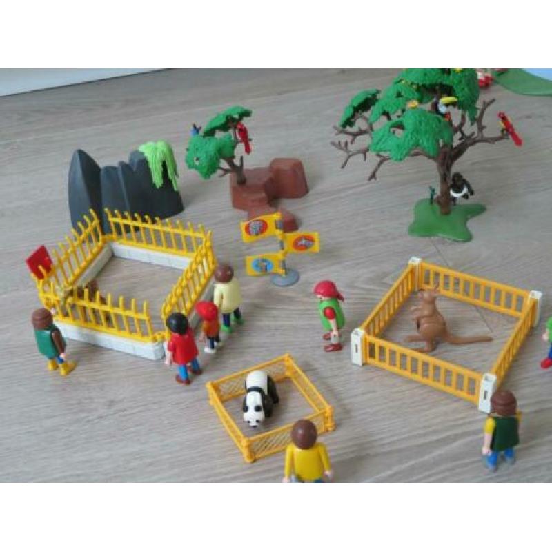 Playmobil dierentuin met accessoires