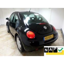 Volkswagen New Beetle 2.0 Highline ZONDAG ' s open van 12-to