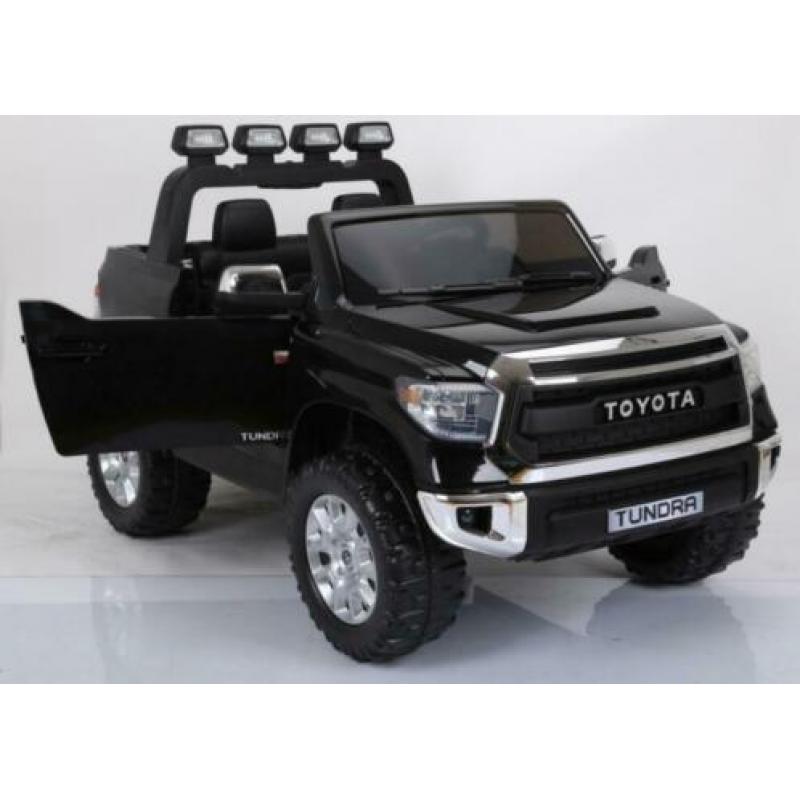 Toyota Tundra , 2 zitter, zwart , leder, 2.4ghz softstart