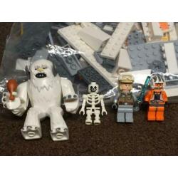 Lego star wars set 8089 hoth wampa cave