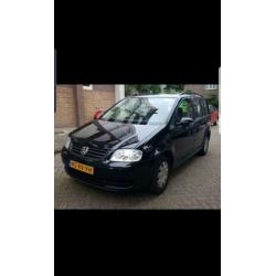 Volkswagen Touran 1.6 85KW 2005 Zwart