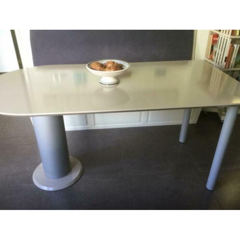 Eettafel / Keukentafel met halfronde rechthoek