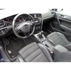 Volkswagen Golf Variant 1.6 TDi Connected | Full Options