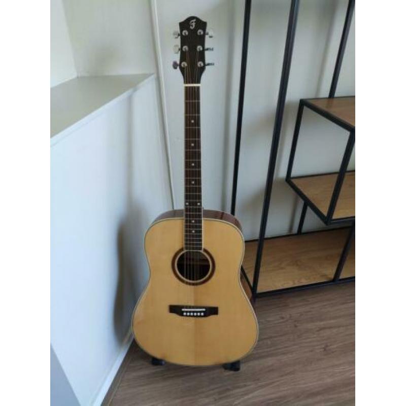 Akoestische gitaar Fazley / complete set