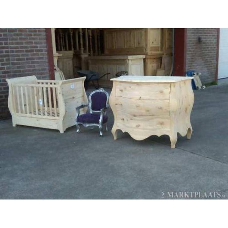 Buikcommode , aankleed commode , Perfect hoogte