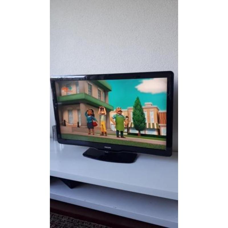 Philips flatscreen lcd tv 42 inch.