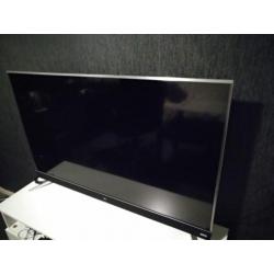 TCL U49C7006 4K HDR tv