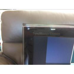 Samsung syncmaster t220hd