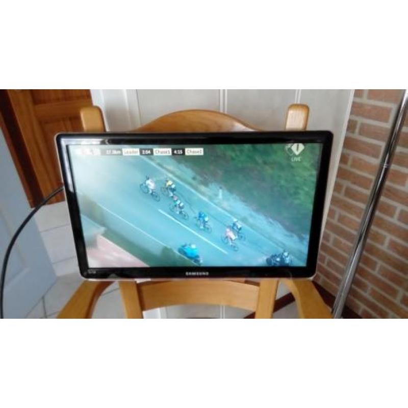 Samsung tv 22 inch kleur zwart