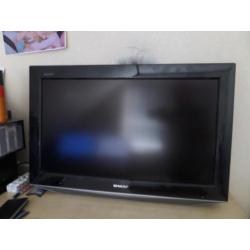 Sharp HD TV Aquos 26 inch 65 cm.