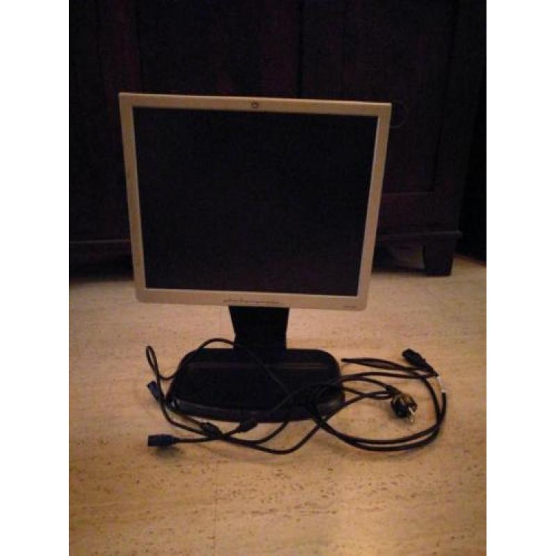 HP 1740 monitor 17 inch