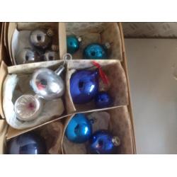 Oude kerstballen blauw