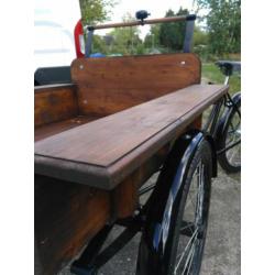 Te koop mooie gerestaureerde oude bakfiets