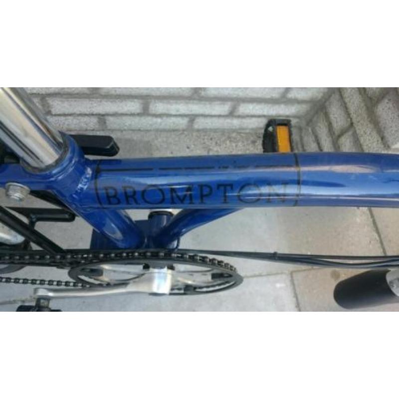 Brompton vouwfiets 3 versnellingen blauw/zwart met voor tas