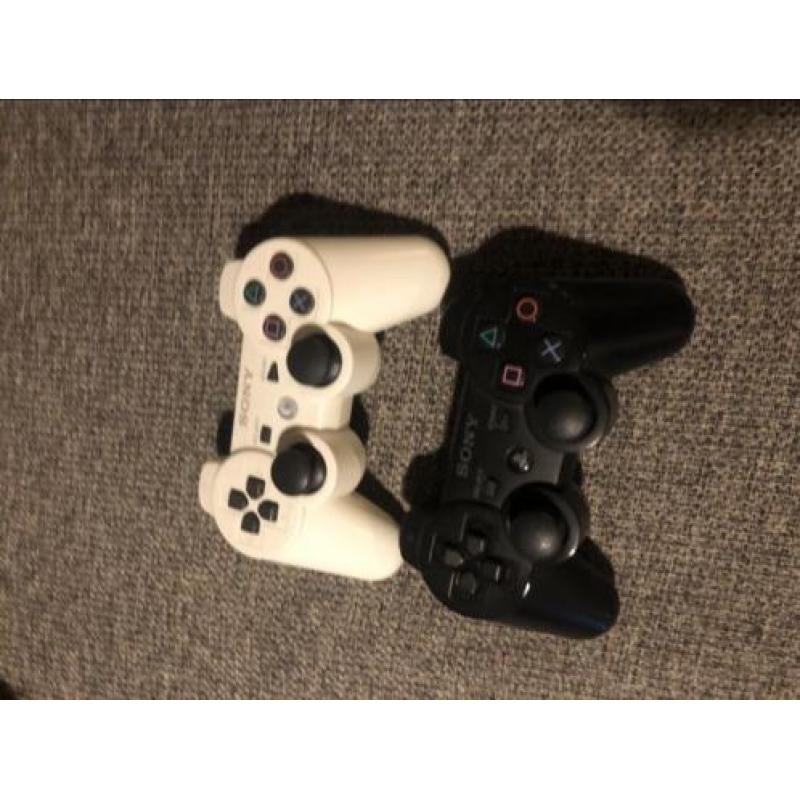 PS3 + 2 controllers + GTA 5, BO 2