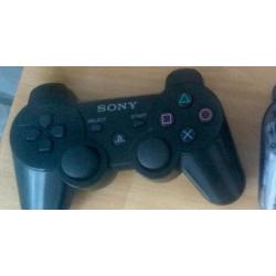 PS3 500gb + 8 spellen + 1 controller+3 computerspellen kado