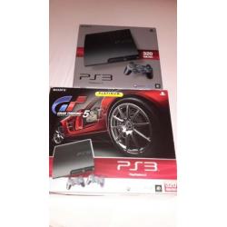 Playstation 3 in doos met 2 controllers + 15 spellen